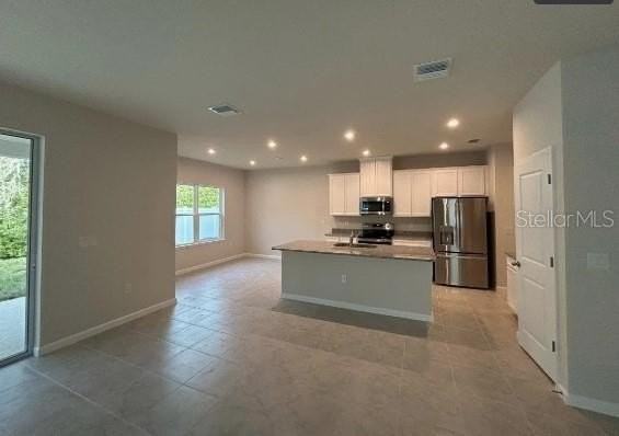 11931 Thorncrest Dr - Photo 2 of 18