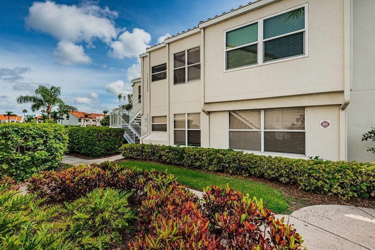 6077 Bahia Del Mar Blvd #221