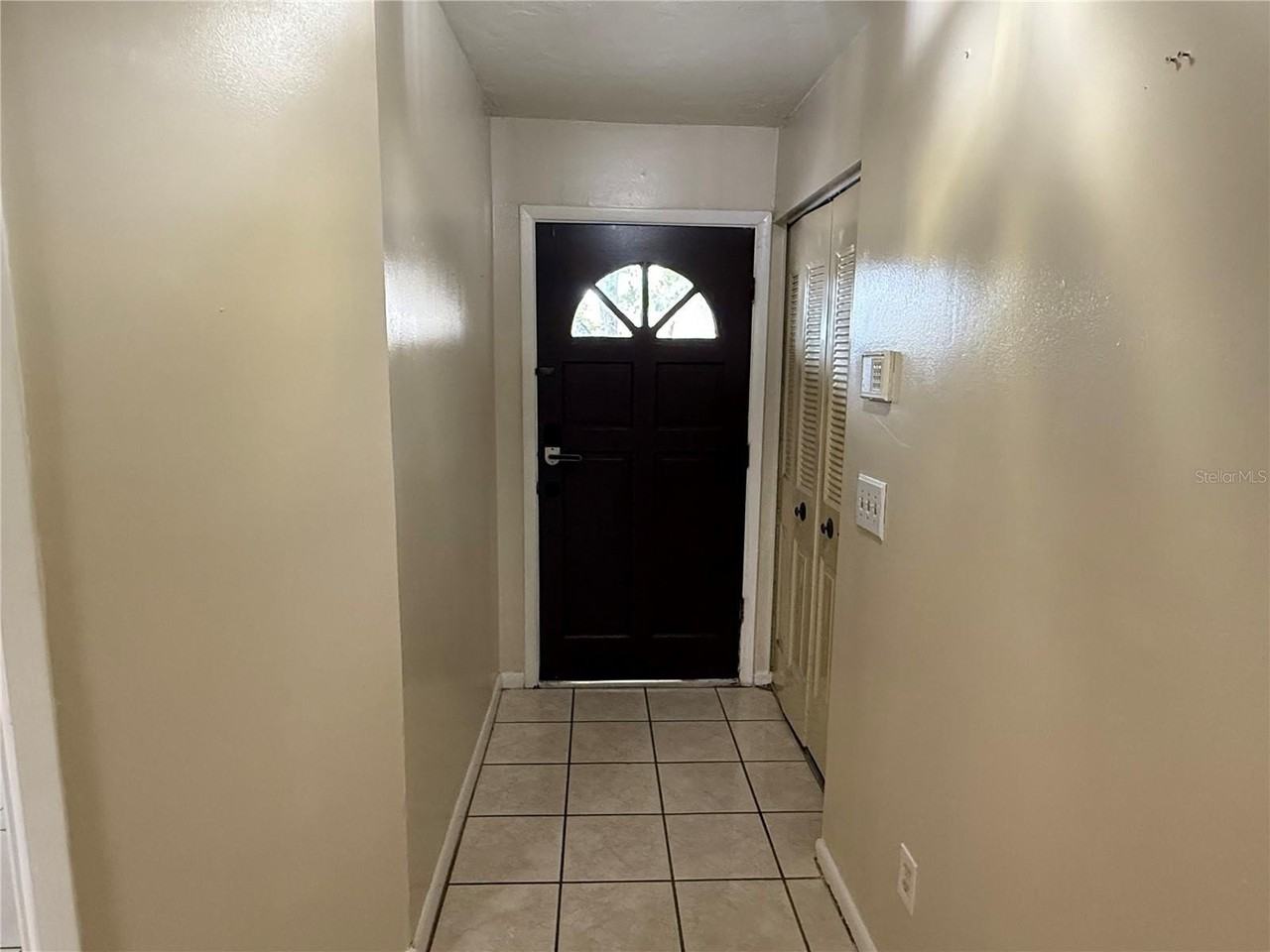 8221 Malvern Cir - Photo 4 of 30