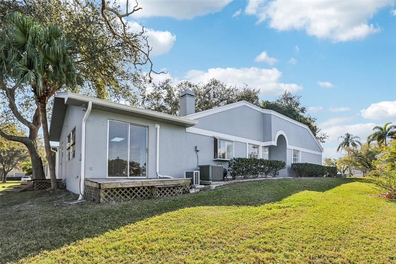 23 Penzance Ct - Photo 5 of 31