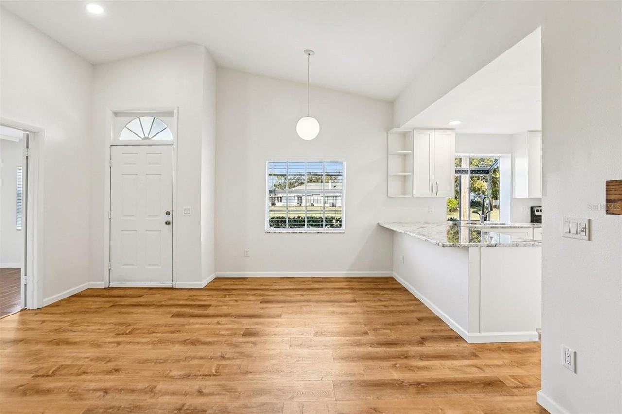 23 Penzance Ct - Photo 6 of 31