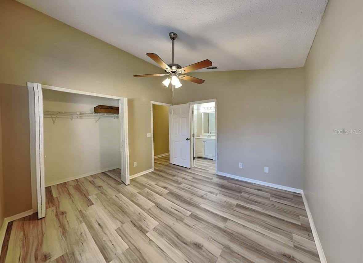 13230 Prestwick Dr - Photo 5 of 8