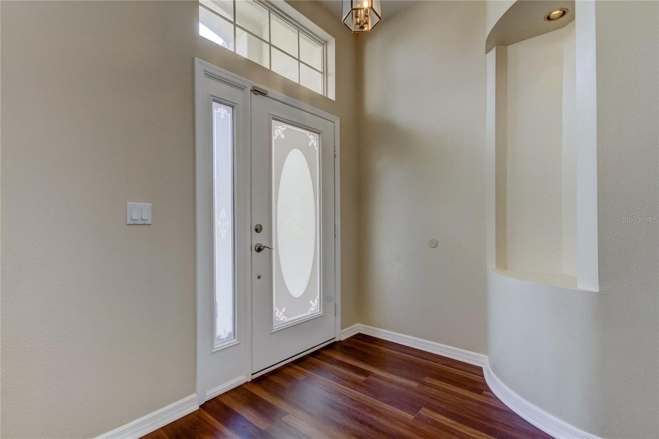 3773 Pendlebury Dr - Photo 5 of 50