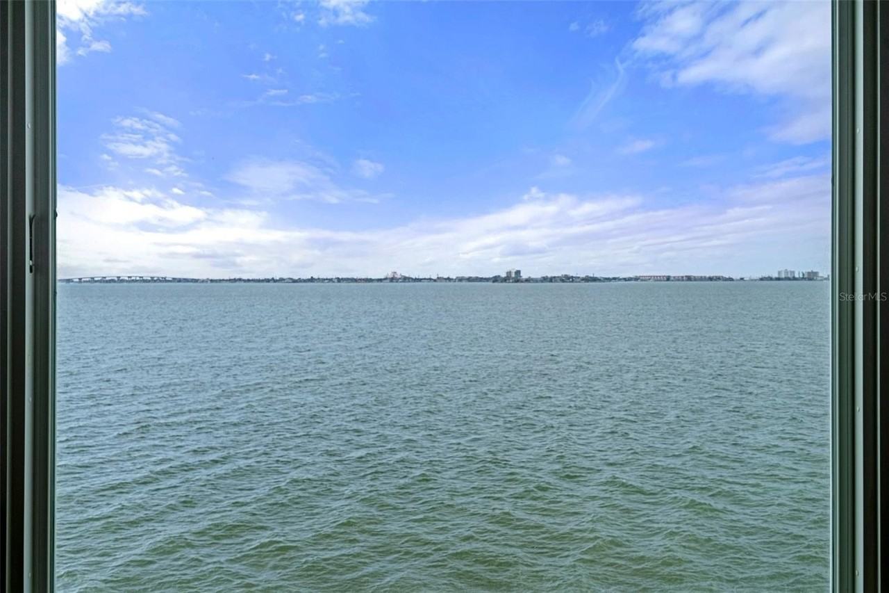 5980 Shore Blvd S #312 - Photo 4 of 48