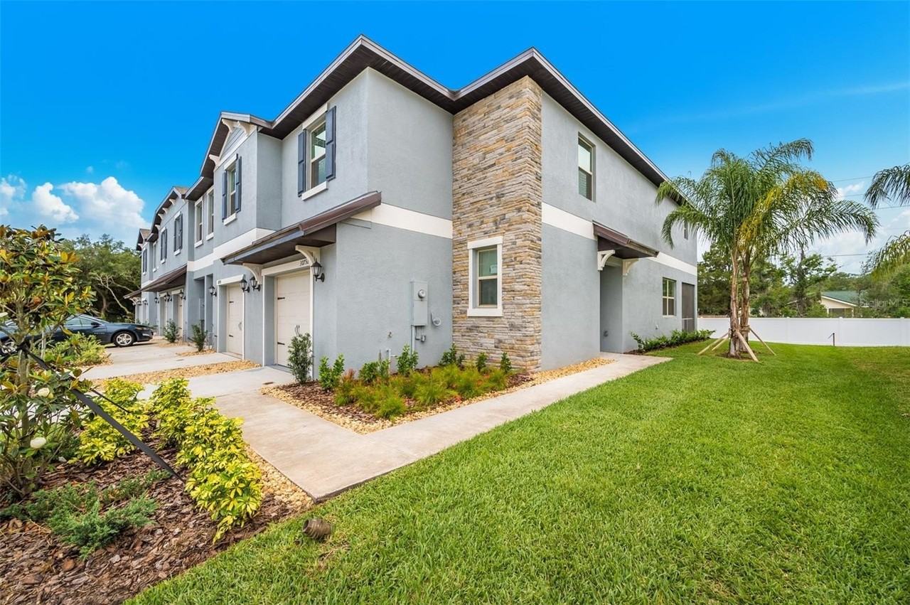 30752 Veridian Way - Photo 4 of 31