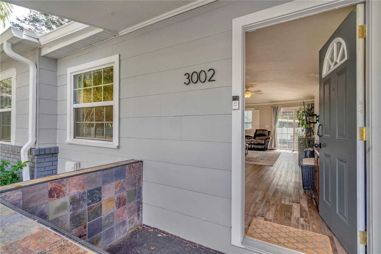 3002 W Alline Ave - Photo 4 of 40