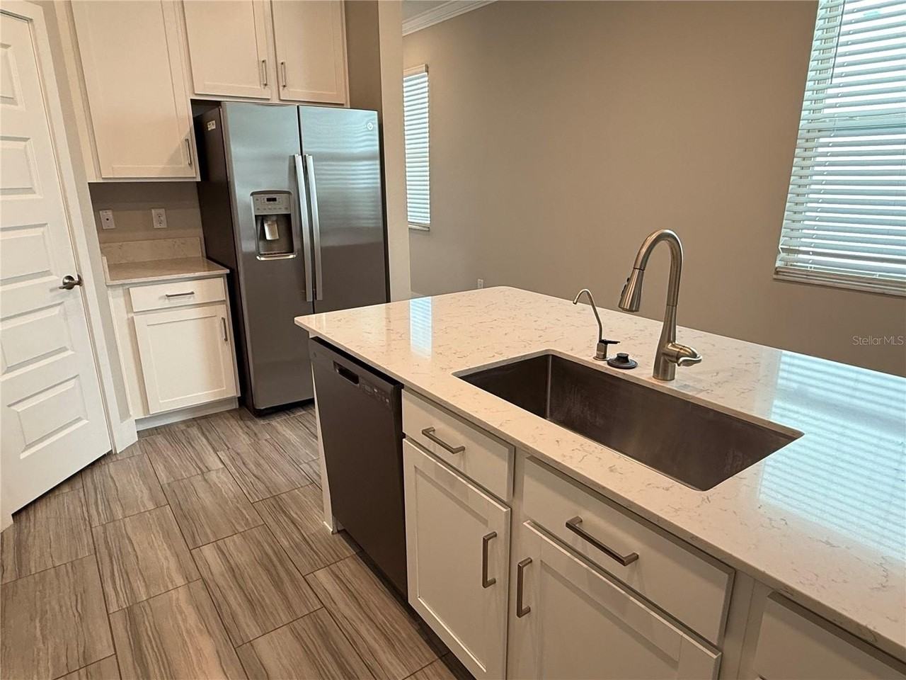 9800 Little Bluestem Dr - Photo 7 of 18