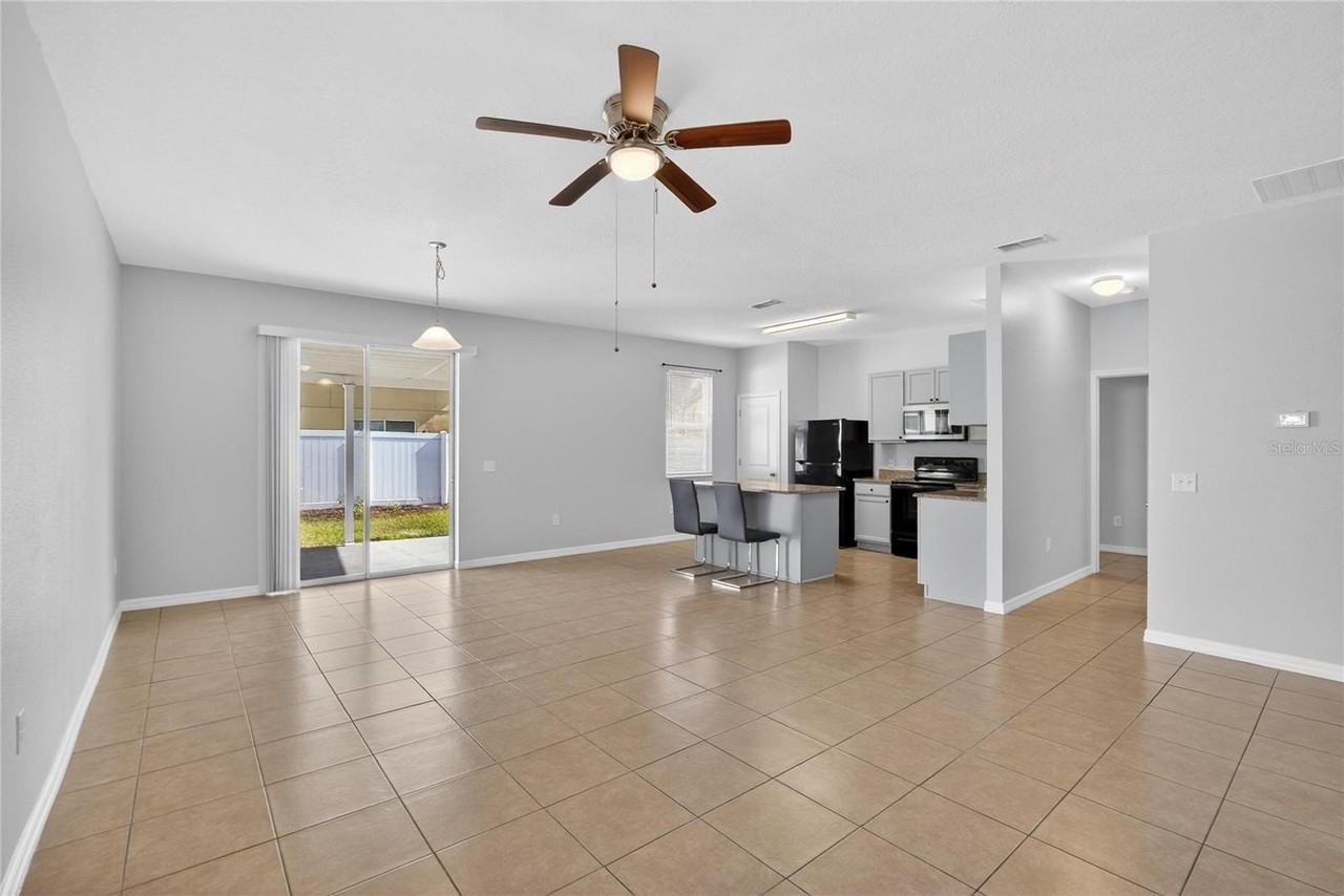 11528 Southern Creek Dr - Photo 6 of 48