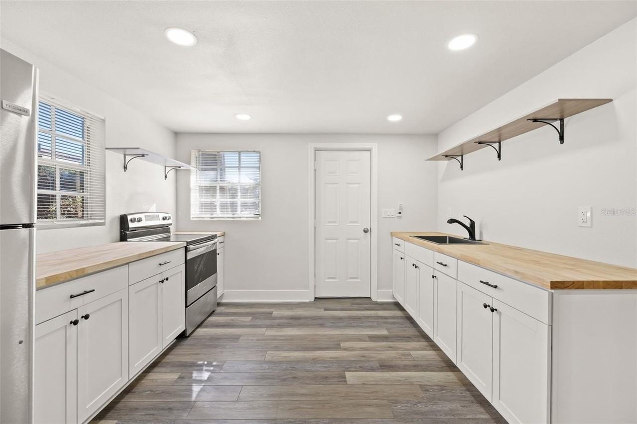 3817 W Bay To Bay Blvd #B - Photo 2 of 12