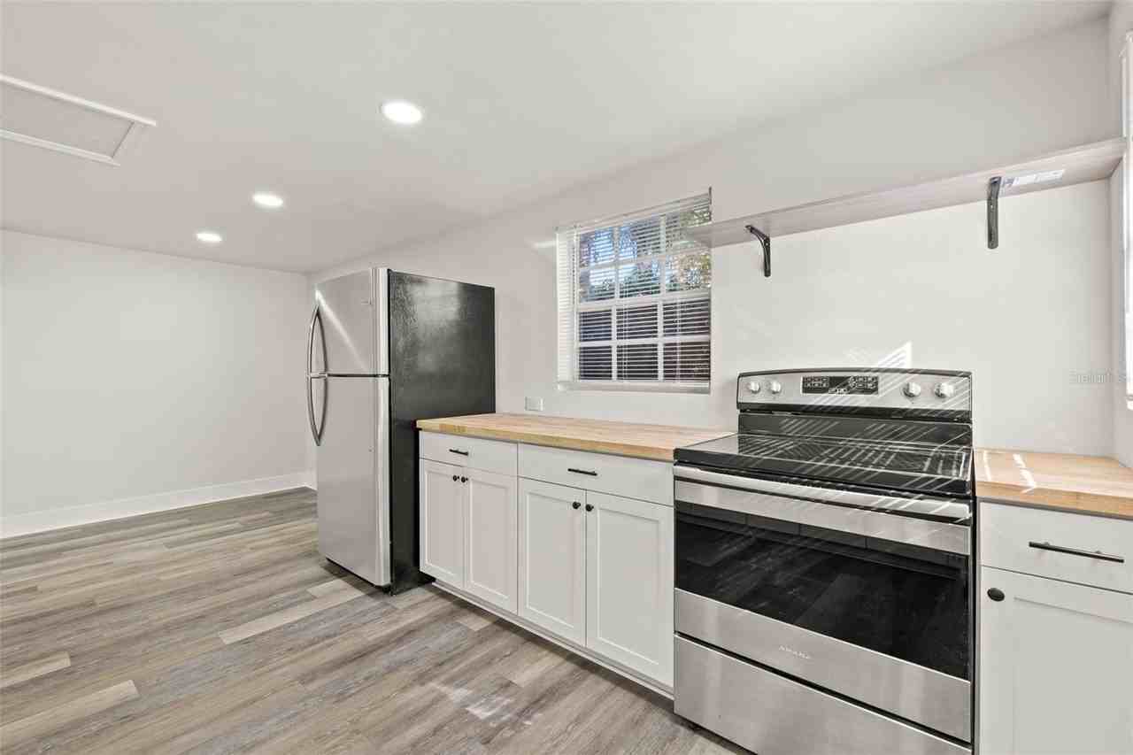 3817 W Bay To Bay Blvd #B - Photo 3 of 12