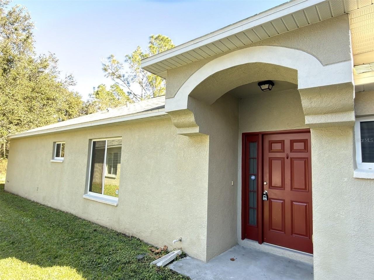 18161 Portside St - Photo 2 of 17