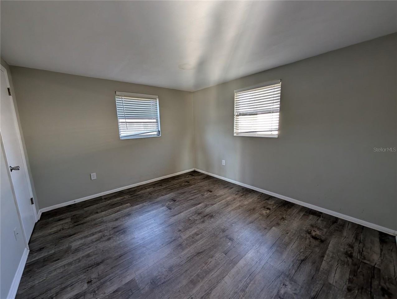 7201 Rhinebeck Dr - Photo 5 of 12