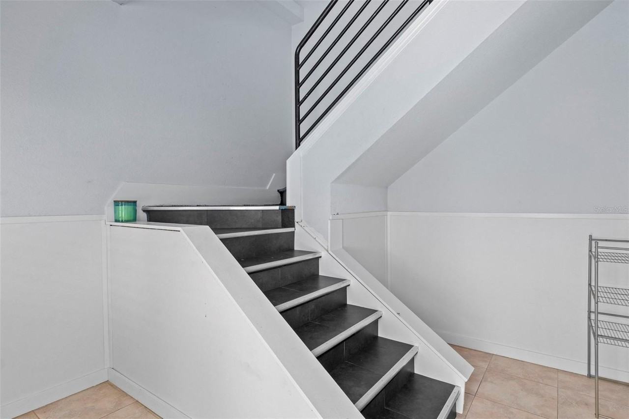 8229 Gulf Way - Photo 7 of 34