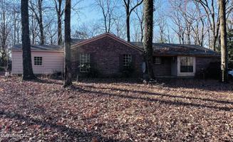 featured image of 182 Spring Dove Rd