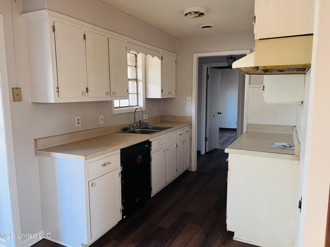 182 Spring Dove Rd - Photo 4 of 24