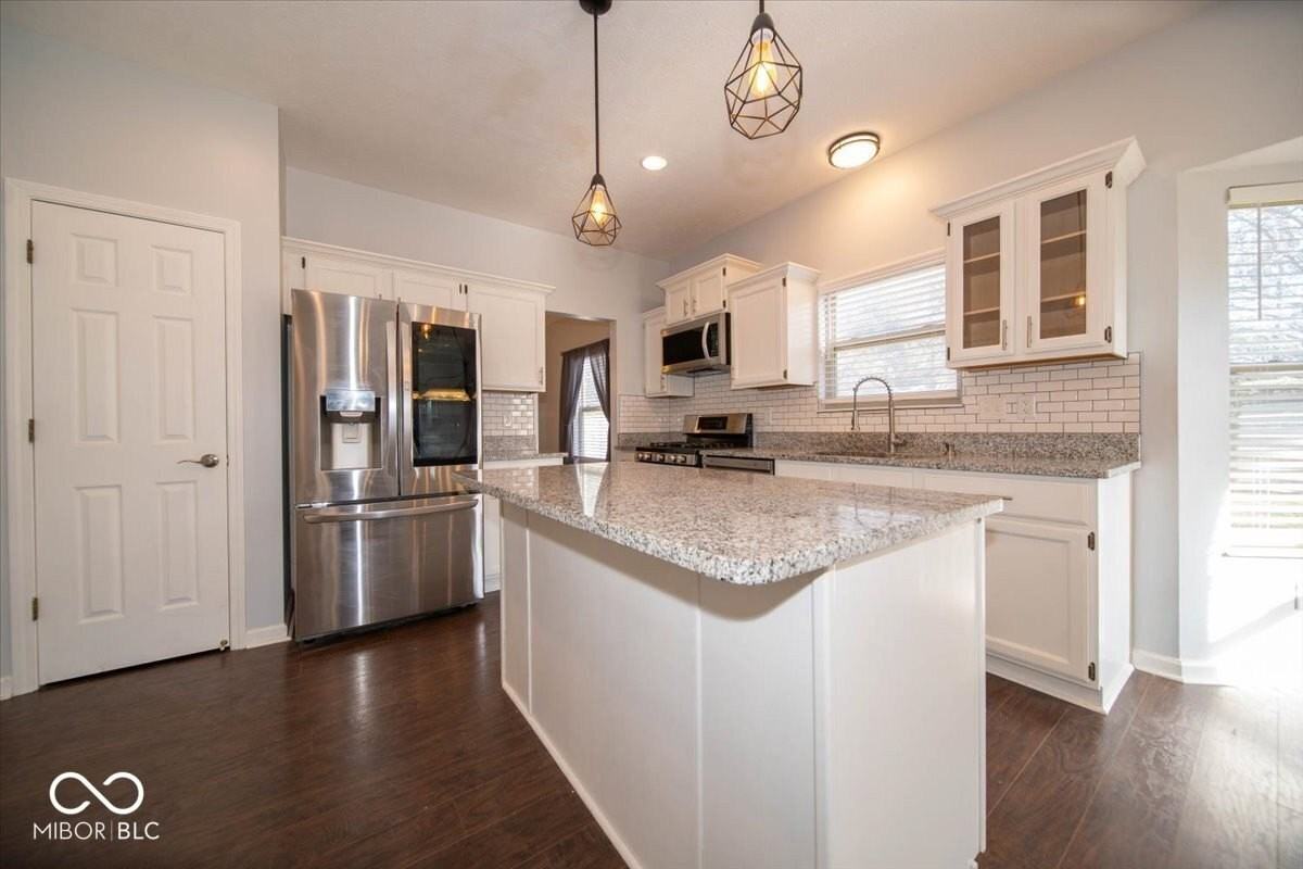 11507 Spyglass Ridge Dr - Photo 3 of 36