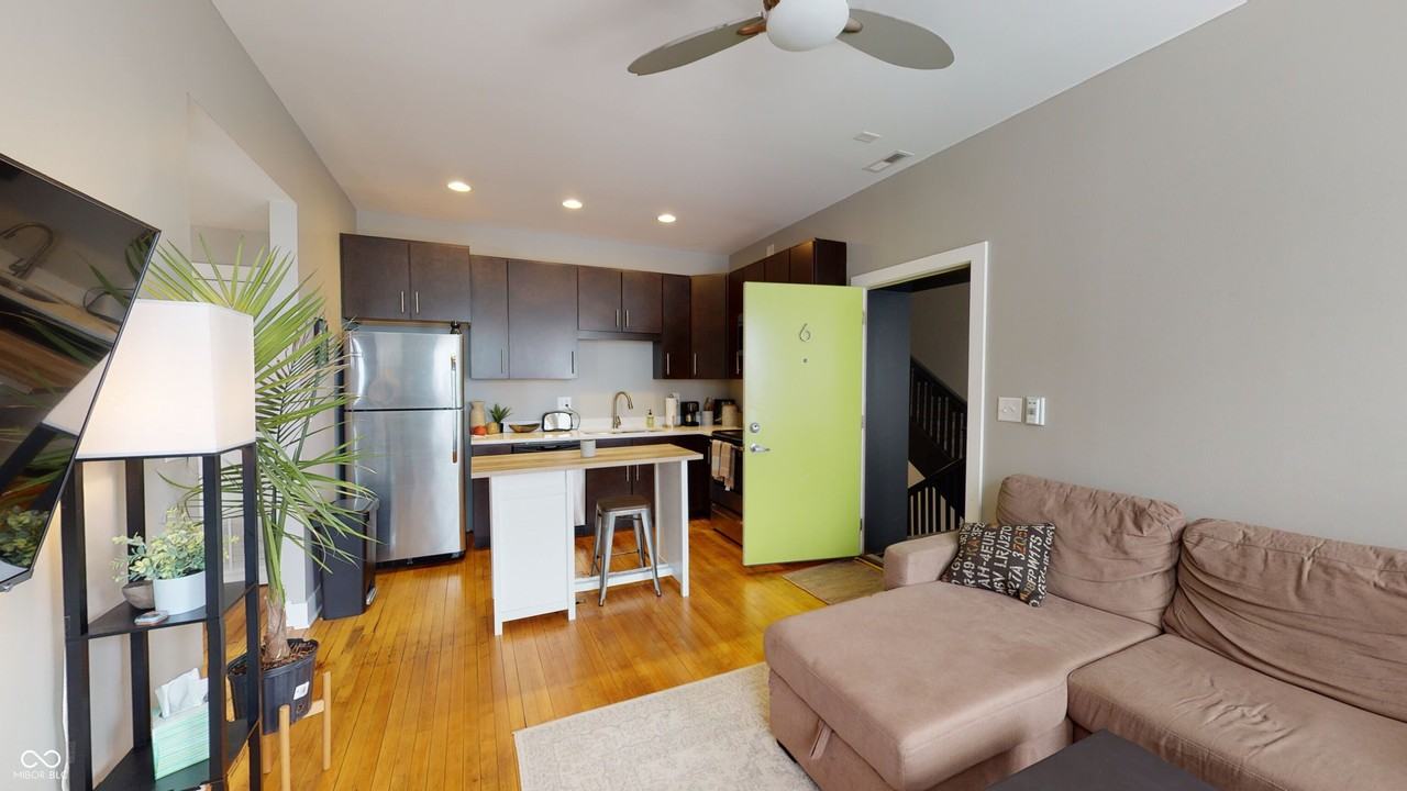 312 E 13th St #5 - Photo 6 of 23