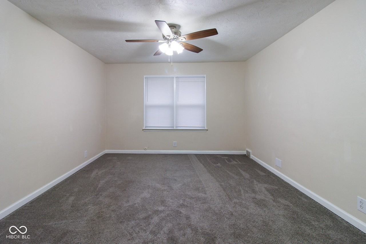 630 Chester St - Photo 3 of 16