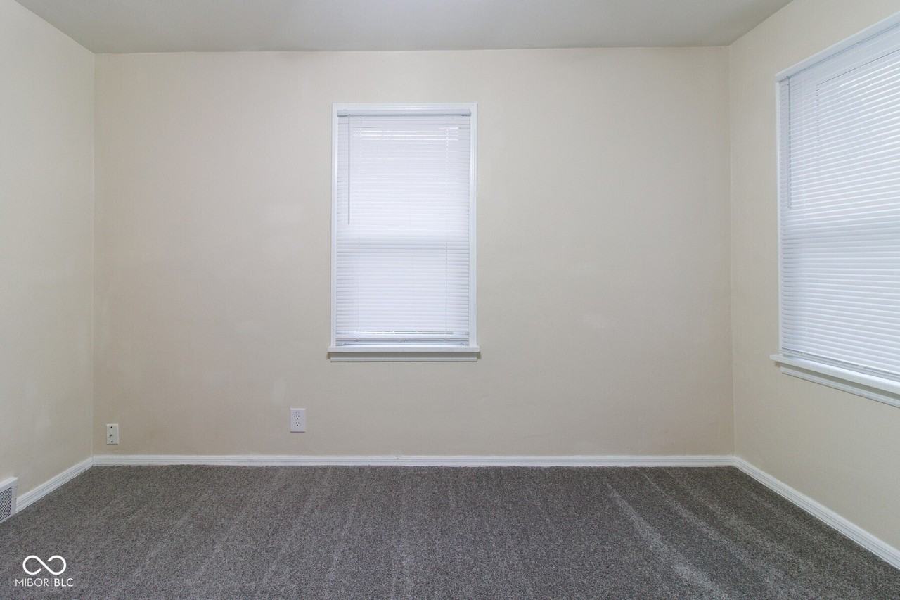 630 Chester St - Photo 7 of 16