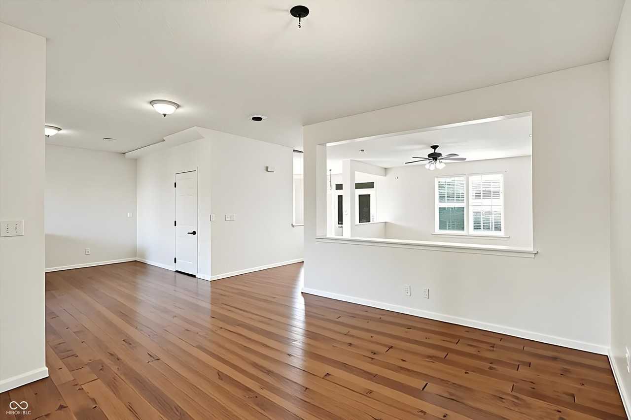 2161 Silver Rose Dr - Photo 6 of 39