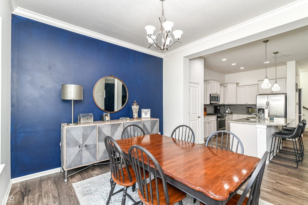 9127 Rising Rd - Photo 5 of 35