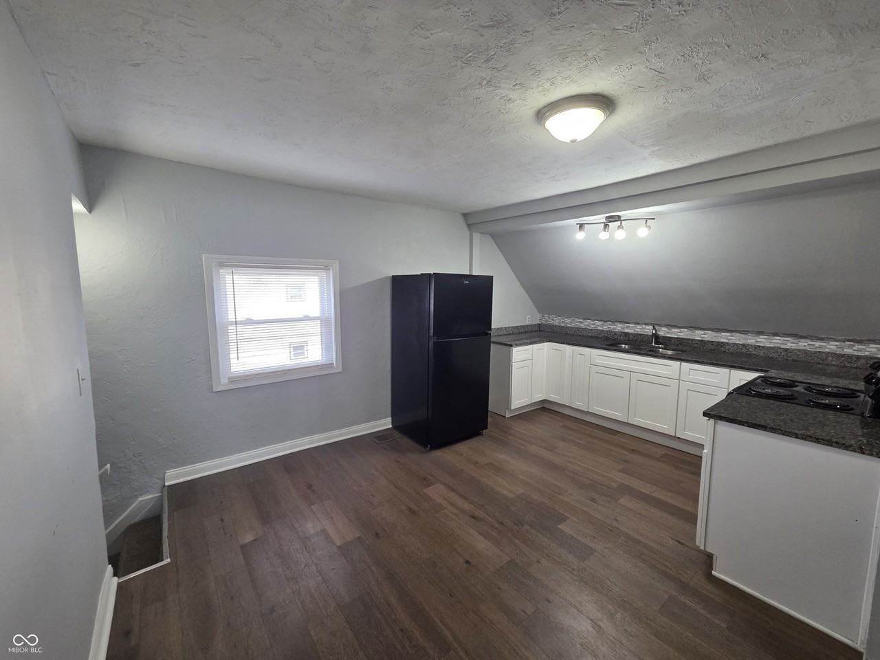 2805 Unit 2 Boulevard Place - Photo 3 of 11