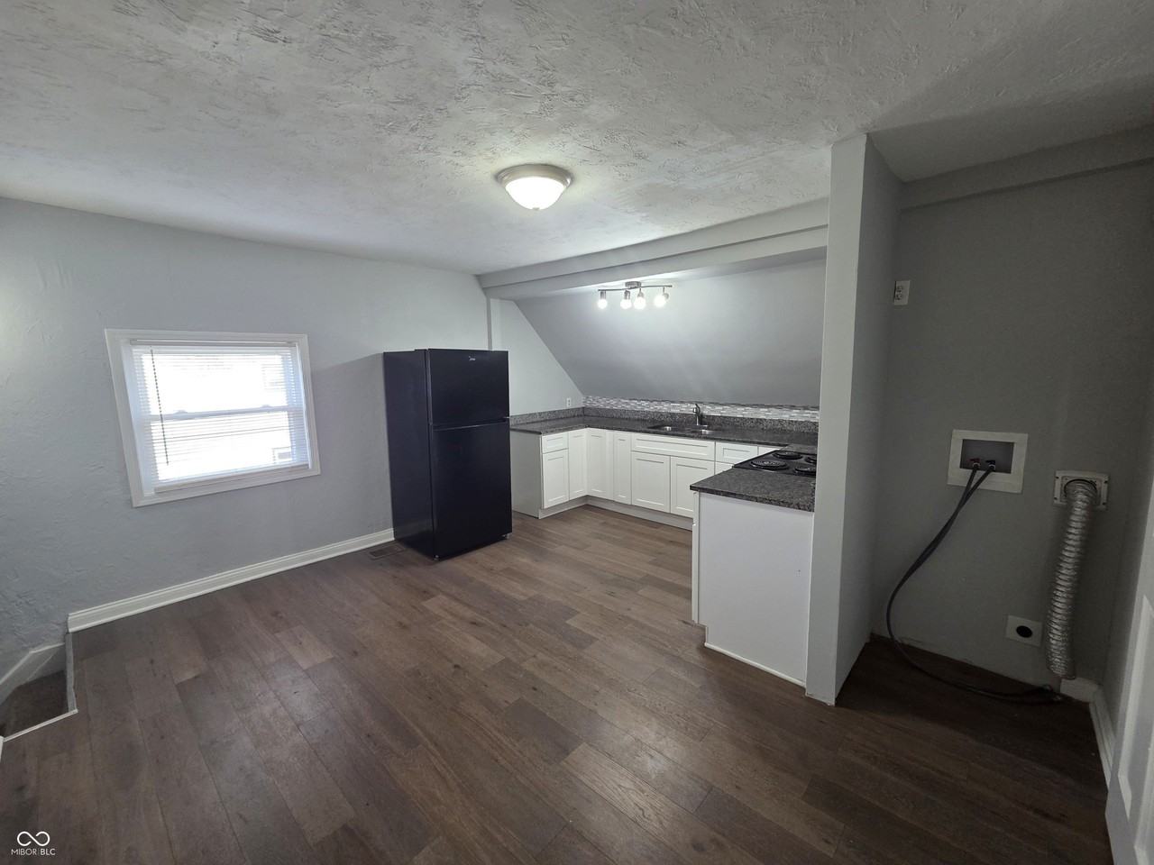 2805 Unit 2 Boulevard Place - Photo 4 of 11