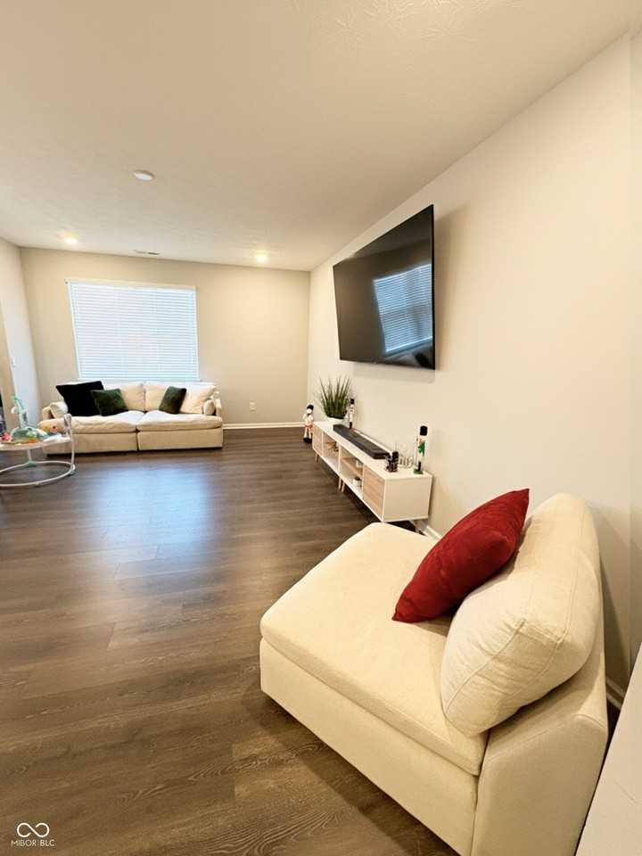 6388 Yuma Ct - Photo 5 of 29