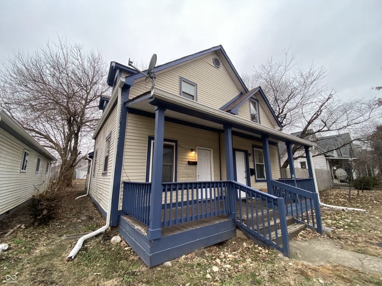 326 N Elder Ave - Photo 2 of 16