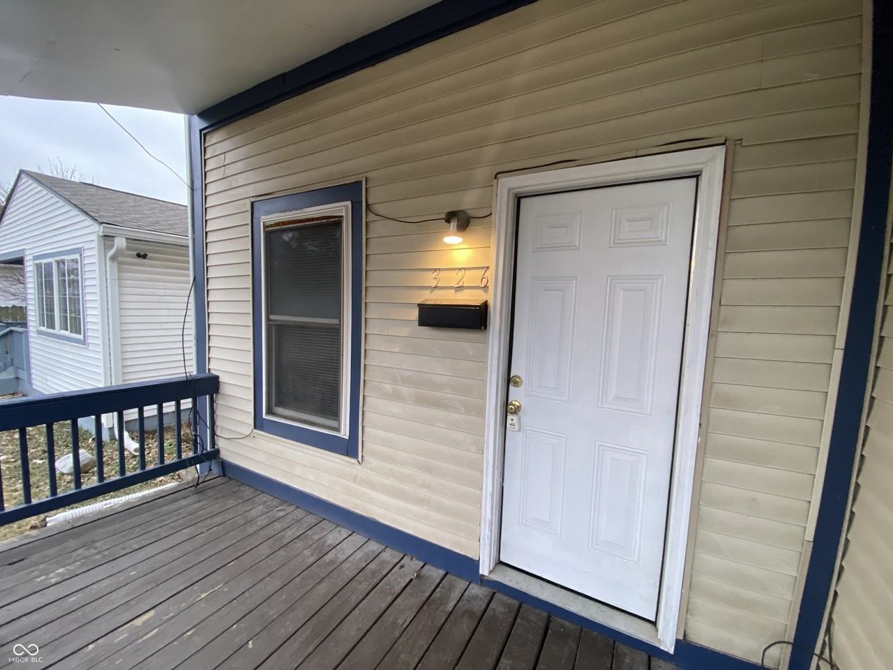 326 N Elder Ave - Photo 3 of 16