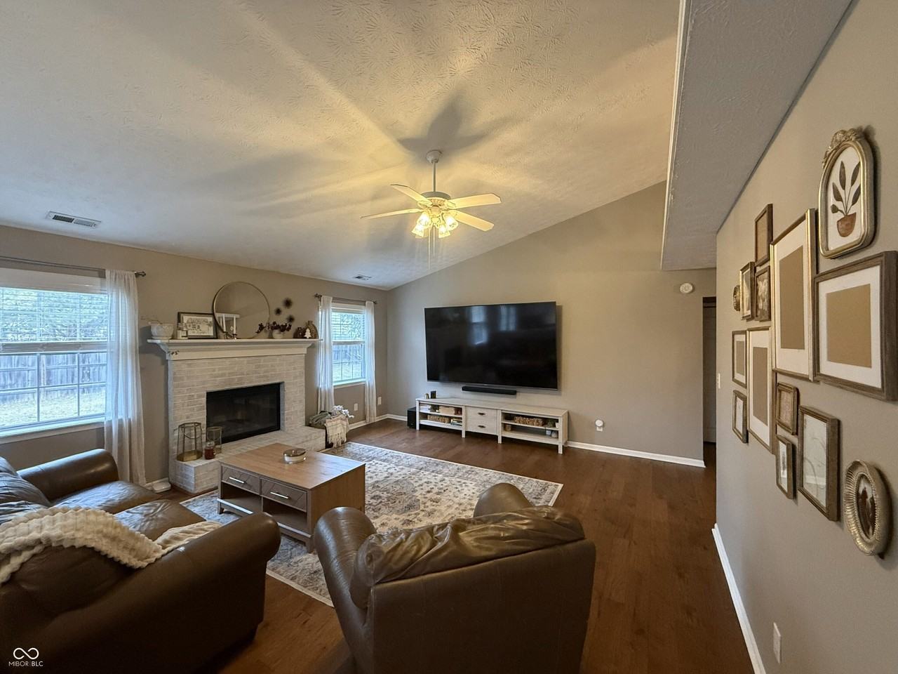 12306 W Ridge Cir - Photo 3 of 12