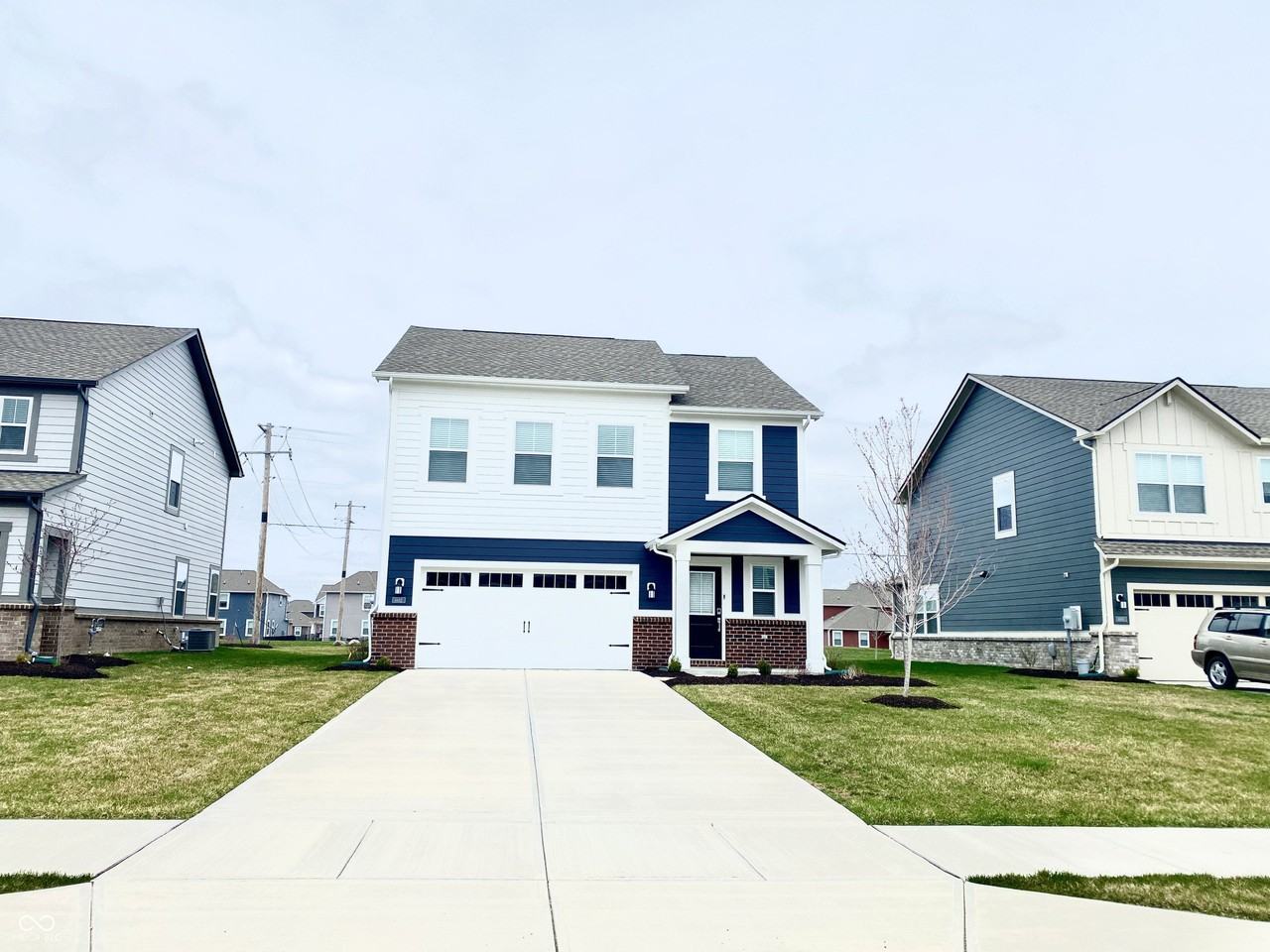 6682 Willow Way - Photo 2 of 31