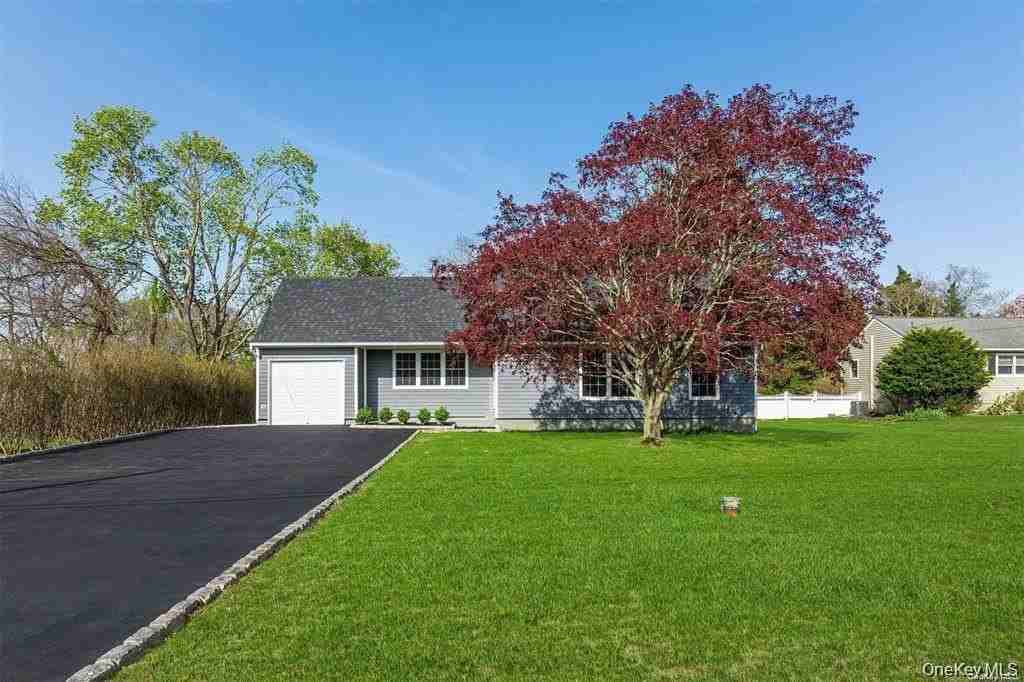 970 Village Ln - Photo 2 of 37