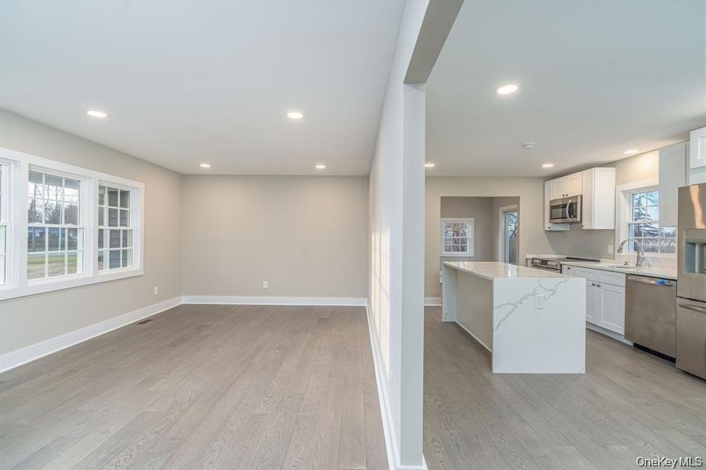 970 Village Ln - Photo 7 of 37