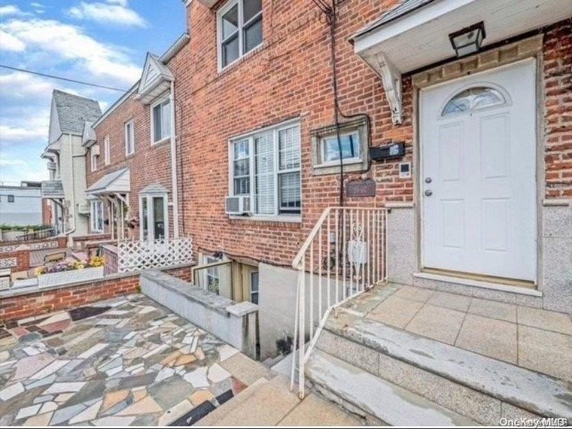 2007 43rd St Unit 2 #2 - Photo 2 of 10