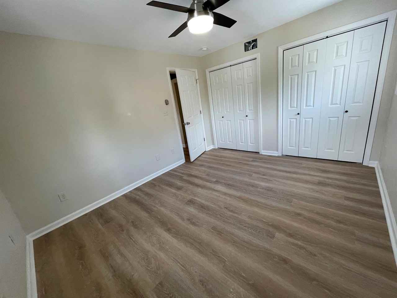 625 North Negley Avenue - Photo 7 of 32