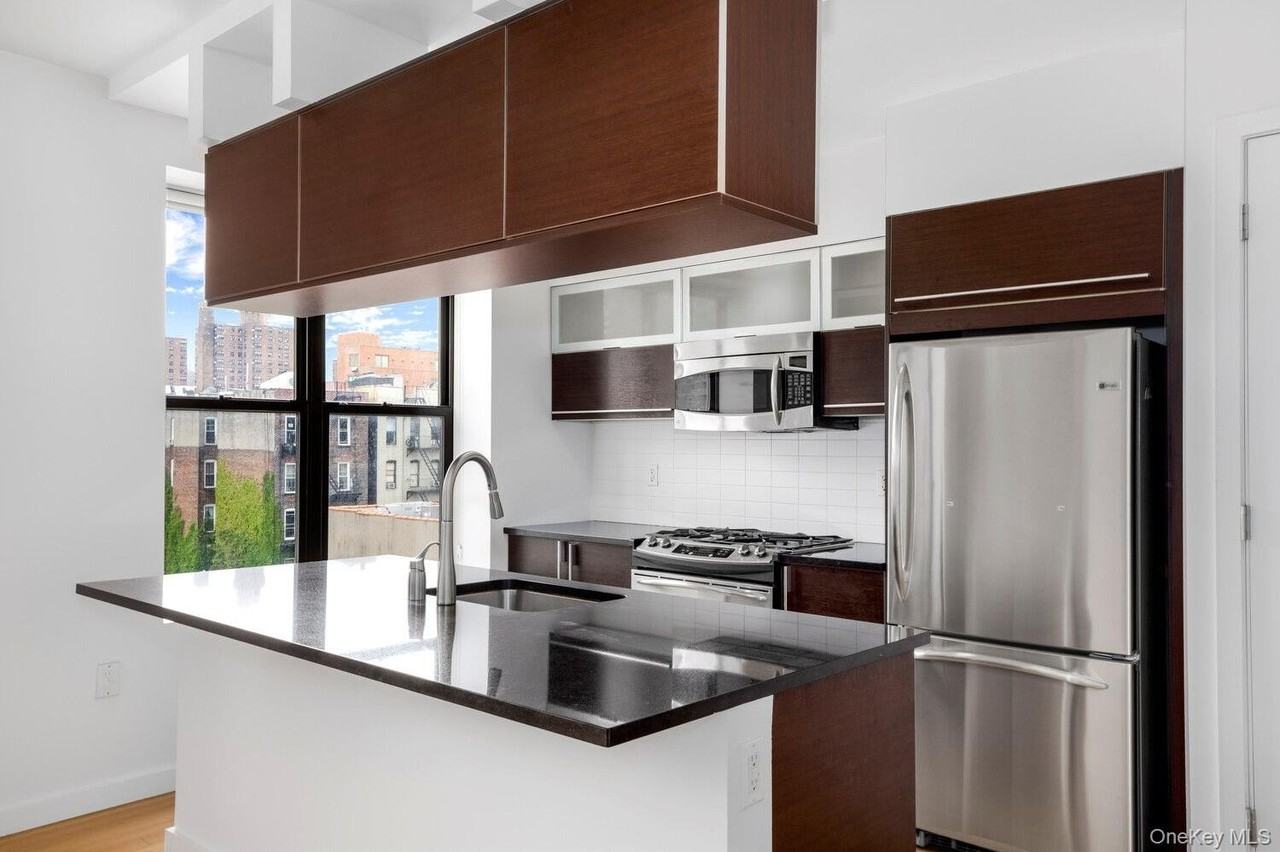 317 E 111th St Apt 5b #5B - Photo 3 of 9