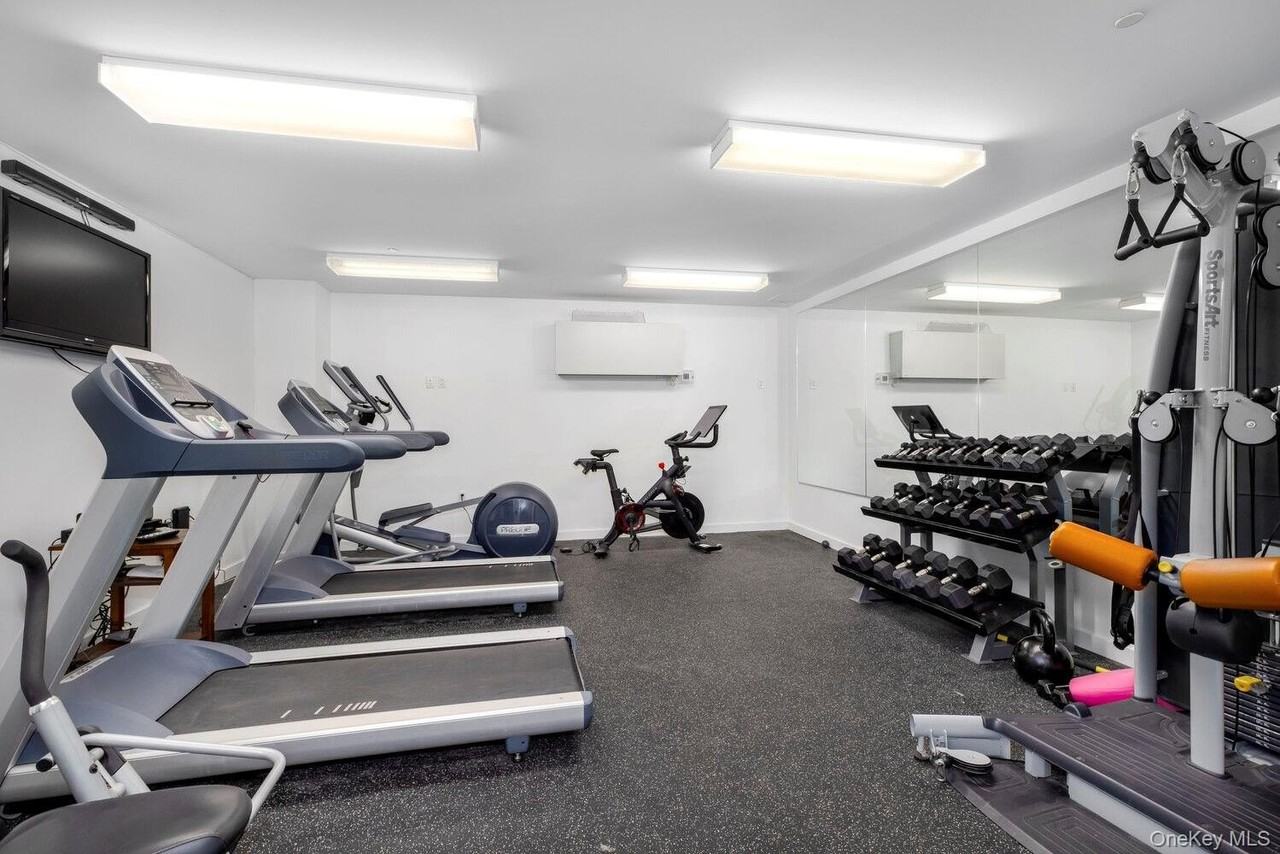 317 E 111th St Apt 5b #5B - Photo 7 of 9