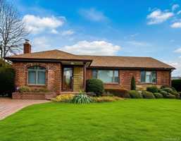 featured image of 23 Center Dr