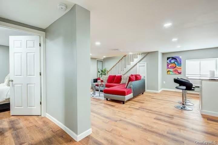 8 Carl Pl Unit 4 #4 - Photo 2 of 17