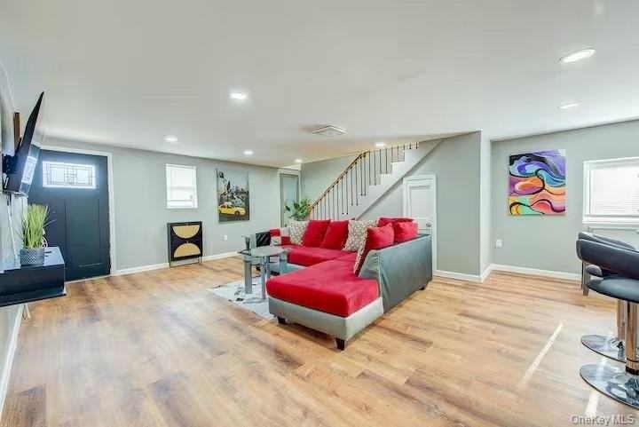 8 Carl Pl Unit 4 #4 - Photo 3 of 17