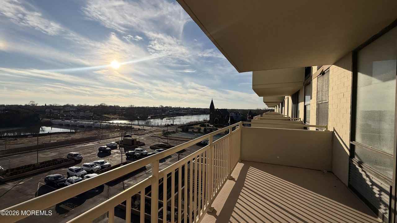 787 Ocean Ave Apt 505 #505 - Photo 2 of 34