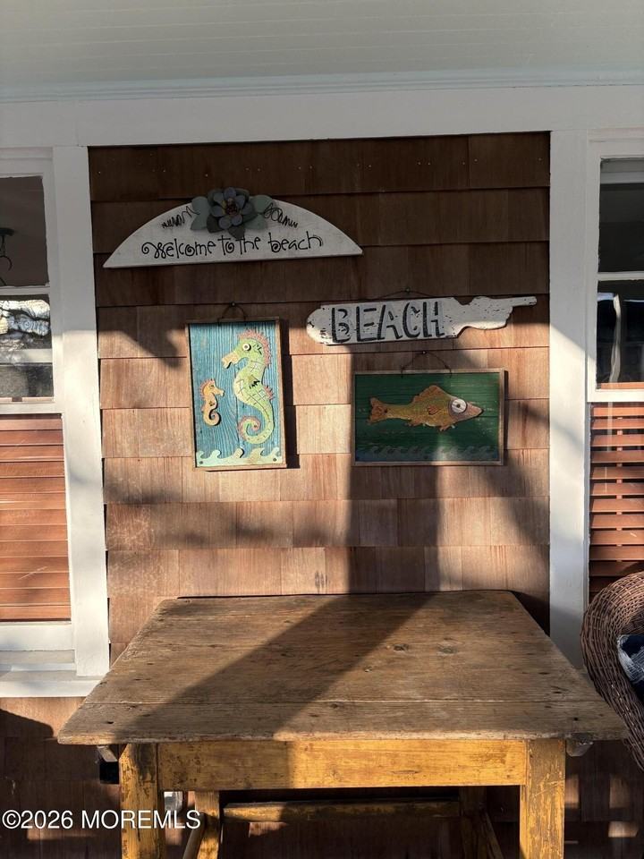 54 Osborne Ave - Photo 5 of 20