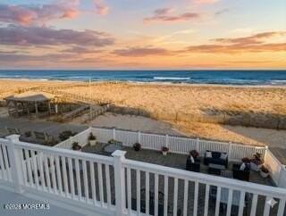 2400 Ocean Front - Photo 5 of 34