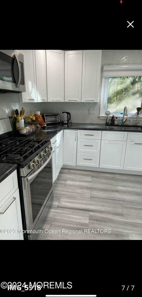 5 Nolan Dr - Photo 3 of 7