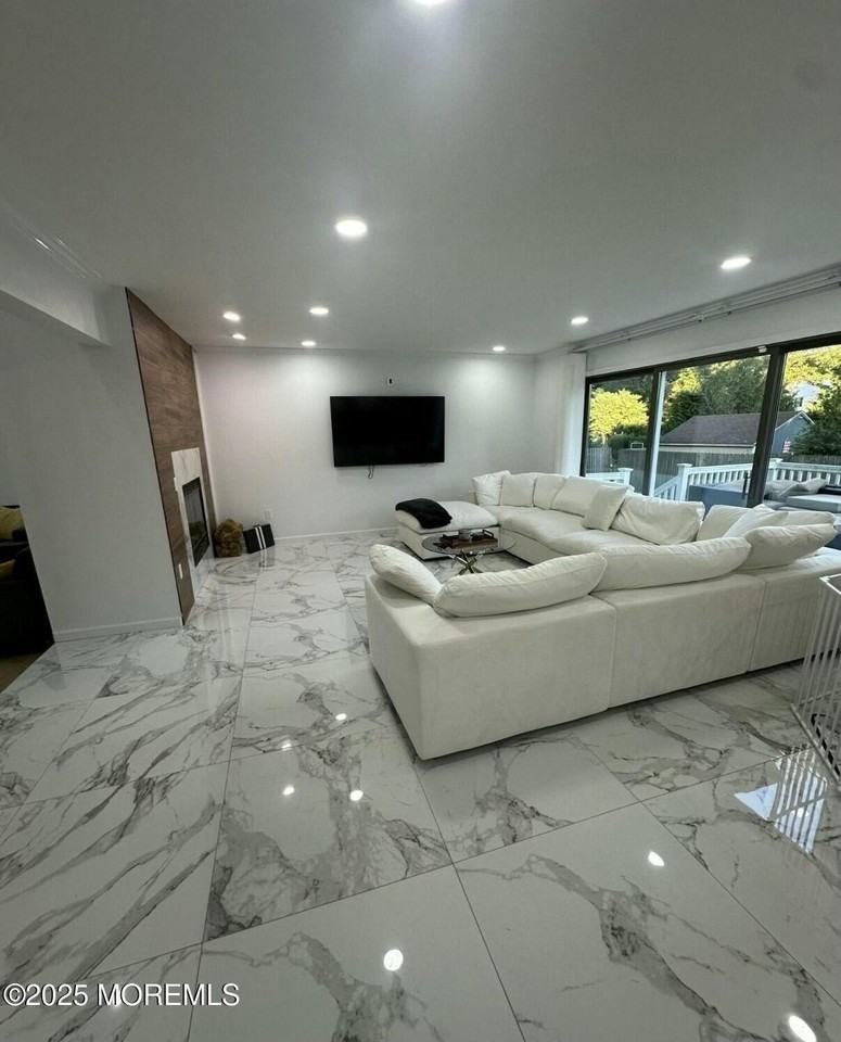 604 Van Note Pkwy - Photo 4 of 19