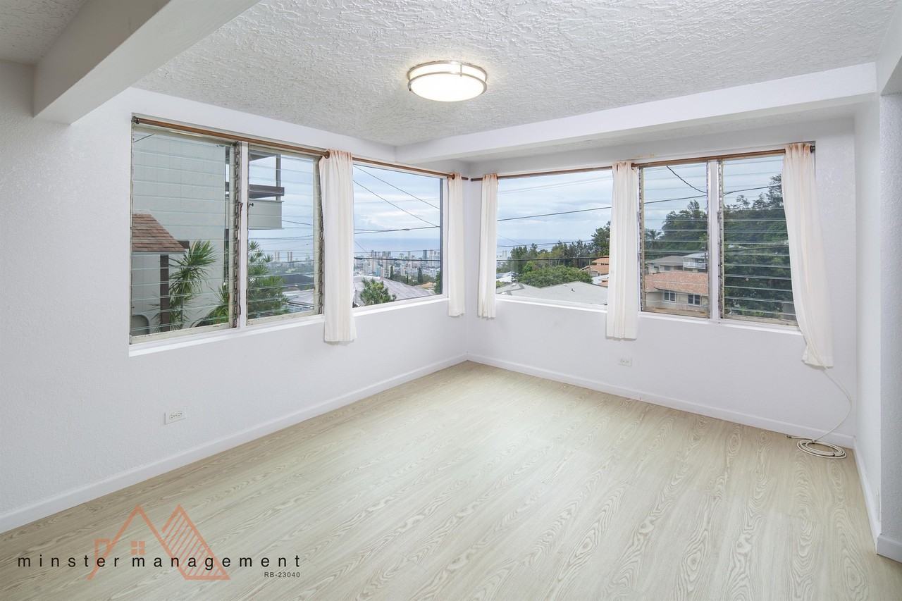 PETE69D - Peter St. Down - Photo 4 of 14