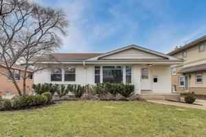 featured image of 710 S Hawthorne Ave