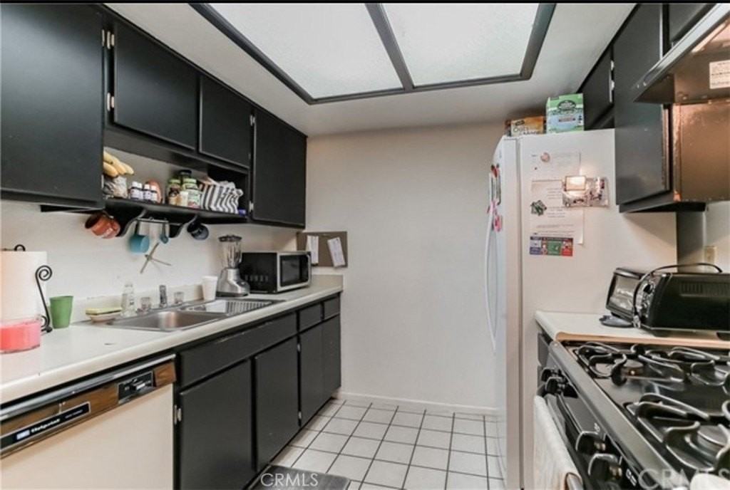 13895 Luis Dr - Photo 5 of 8