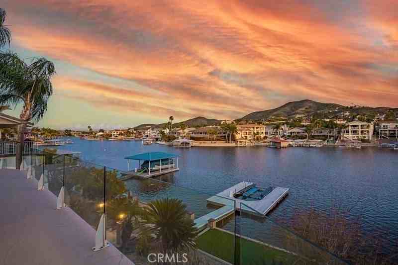 30360 Point Marina Dr - Photo 4 of 20